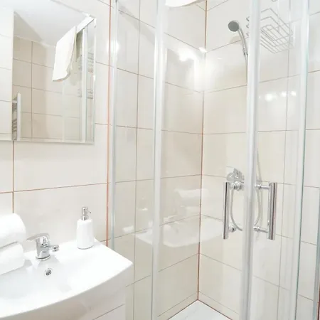 Every Sky Nadrzeczna 10